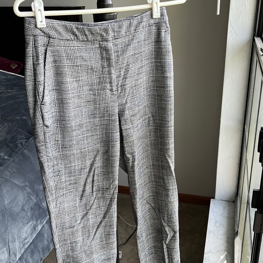 H&M Slightly Tapered Ankle Trousers